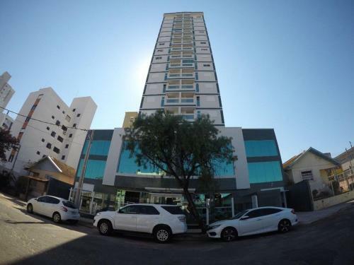 Apartamento Su�te Moderna Master Collection