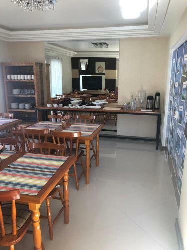 Hostal Mundo Livre Guest House