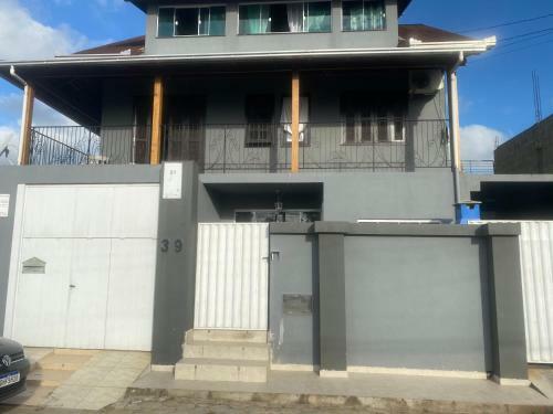 Casa Penha Pr�ximo Ao Parque