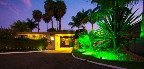 Hotel Oasis Motel