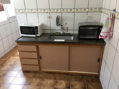 Apartamento Pr�ximo A Praia �timo Bairro E Custo Benef�cio