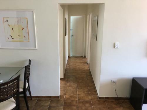 Apartamento Pr�ximo A Praia �timo Bairro E Custo Benef�cio