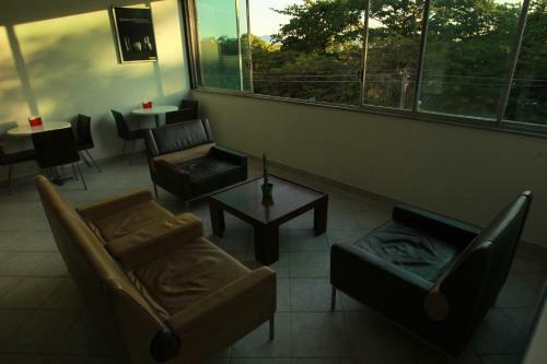 Hangar Rio Hostel