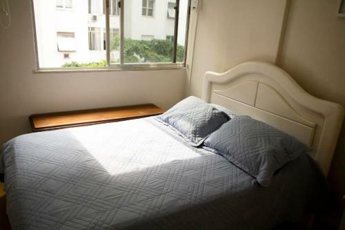 Apartamento Quarto E Sala Em Ipanema Perto Da Praia