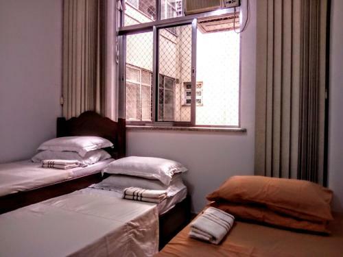Apartamento Copacabana 3 Quartos Com Ar Cond Garagem A 2 Qds Da Praia