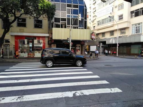 Apartamento Copacabana 3 Quartos Com Ar Cond Garagem A 2 Qds Da Praia