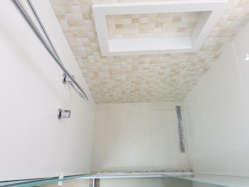 Quarto Privativo Em Condominio