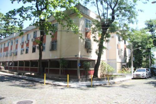 Quarto Privativo Em Condominio