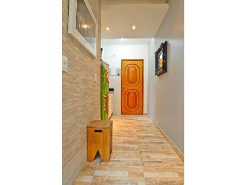 Apartamento Studio Para Temporada Com Vista Lateral Para O Mar!
