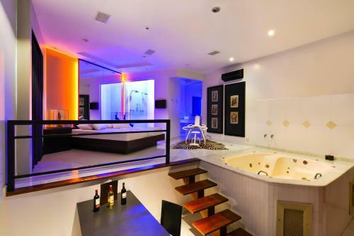 Hotel Motel Rams�s II