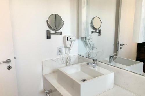 Hotel Su�te Luxo Com Cama King Size, Internet R�pida E Garagem Mercure Vl Olimpia