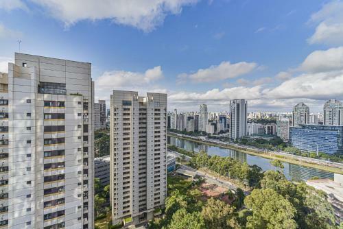 Apartamento Flat Com Wifi Ao Lado Da Ponte Estaiada Sp