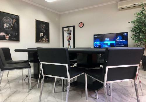 Fm Hostel