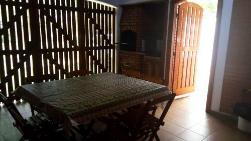 Casa Perto Da Areia Em Guaeca Com Wifi E Churrasq