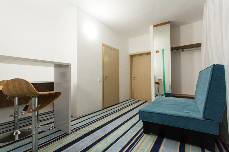 Posada Global Sky Hotel