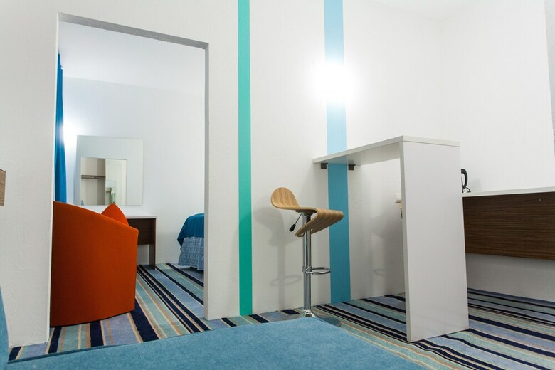 Posada Global Sky Hotel