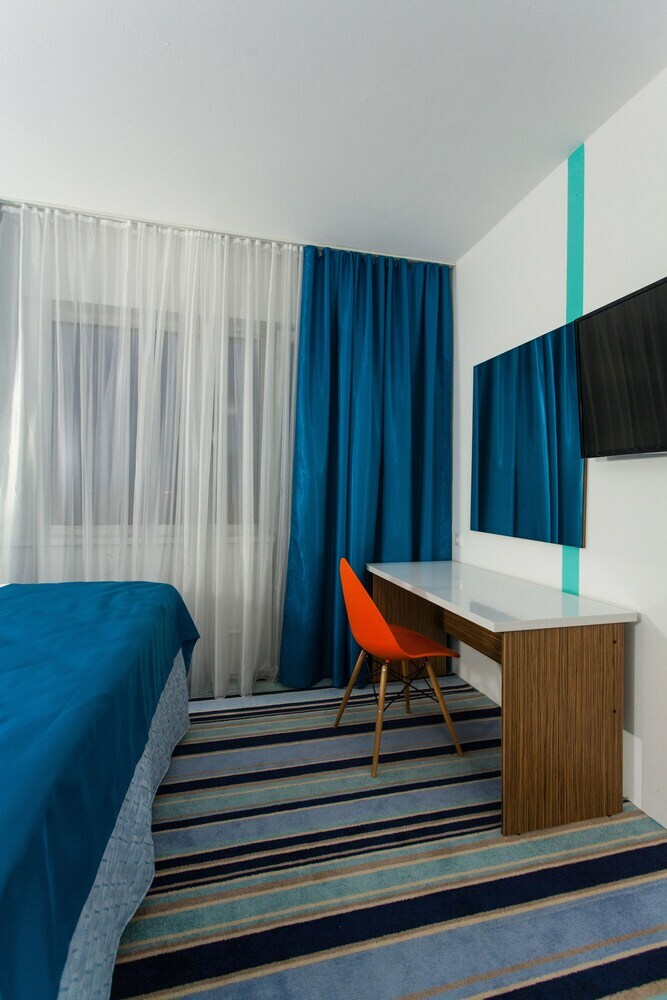 Posada Global Sky Hotel