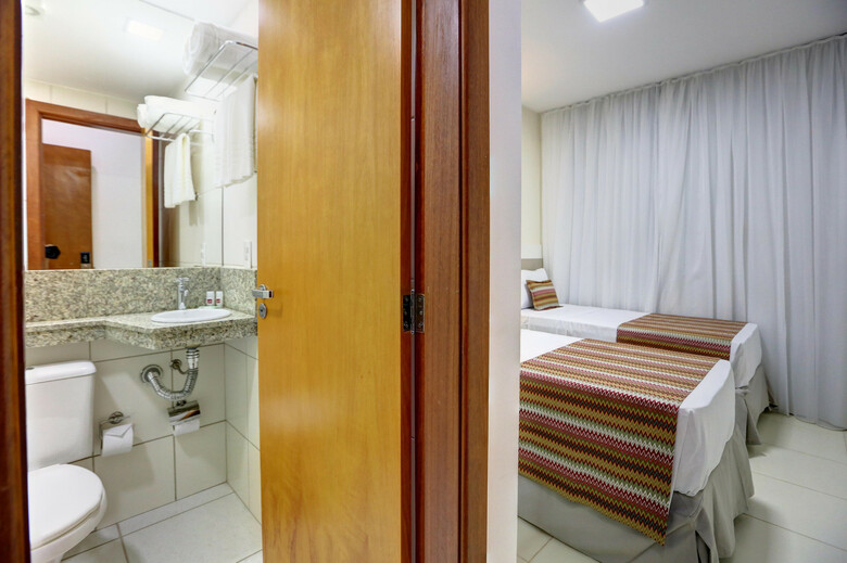 Bristol Easy Hotel Praia de Camburi - Vit�ria Es