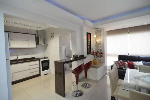 Apartamento L030 - Cobertura No Edif�cio Ilha Dos Corais 503