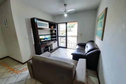 Apartamento Cod 203 Edif�cio Larissa Bombas