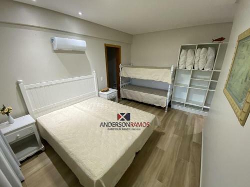 1083 - Apartamento Com Vista Para O Mar Em Bombinhas