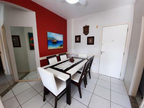 Apartamento Cod 174 Edif�cio S�o Francisco Bombas