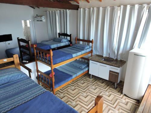 Hostal Pousada Guaru�a