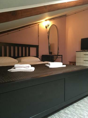 Bed & Breakfast The Isaac Hotel