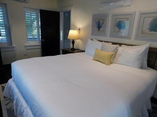 Hotel Sapodilla House