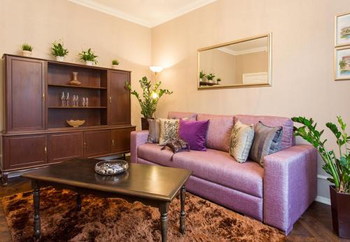 Apartament On Nezavisimosti 44, 46
