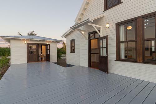 White Cottage Home