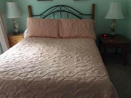 Main Street Caygeon B&B