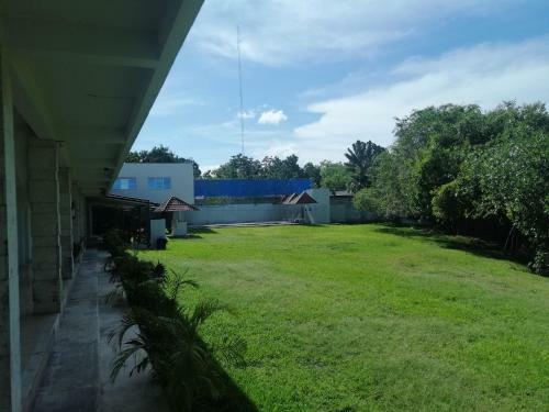 Hotel Tur�stica Laguna Encantada