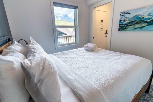 Hotel Basecamp Suites Canmore