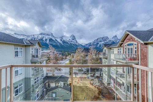 The Pines - Condo With A View