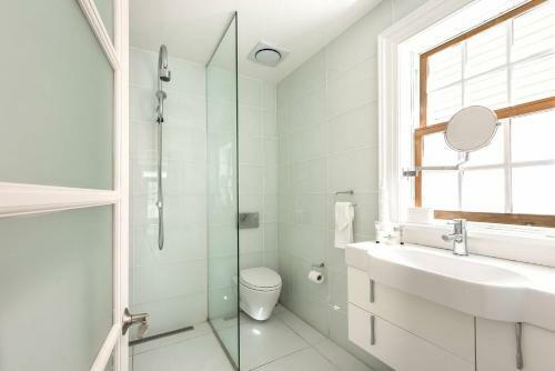 Downtown Hfx Heritage Home With Luxury Finishes