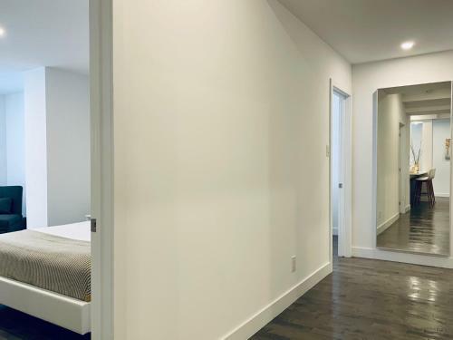 Quiet Fully Renewed Apartment Plateau Mont-royal