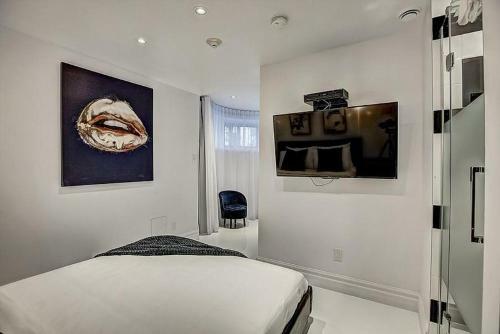 Hostal Room In Guest Room - Studiotel Luxe In Downtown Montreal