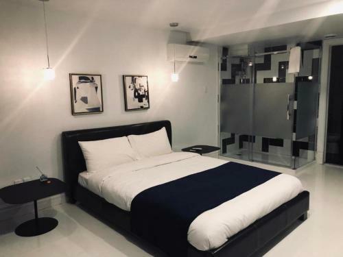 Drummond Golden District Studio