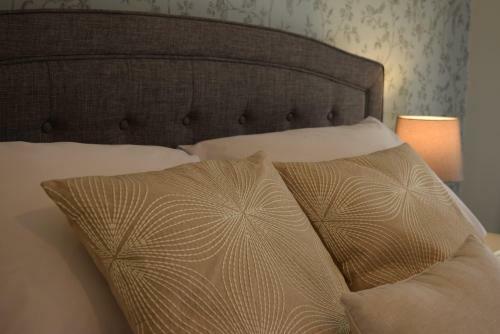 Bed & Breakfast Harrogate House Inn, Circa 1818