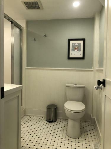 Bed & Breakfast Harrogate House Inn, Circa 1818