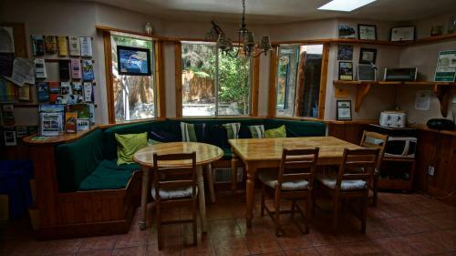 Albergue Up The Creek Backpacker's Lodge