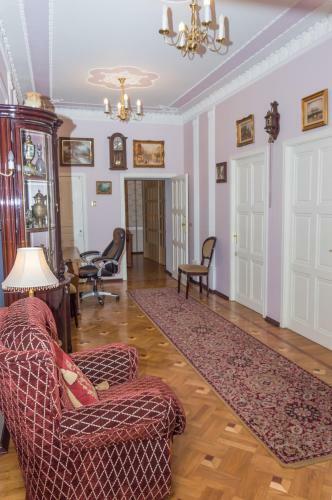 Hostal View On Neva