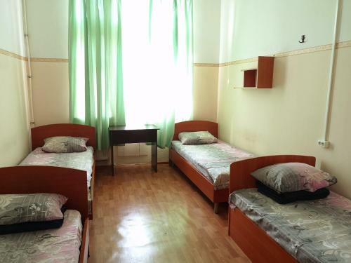 Dom Hostel