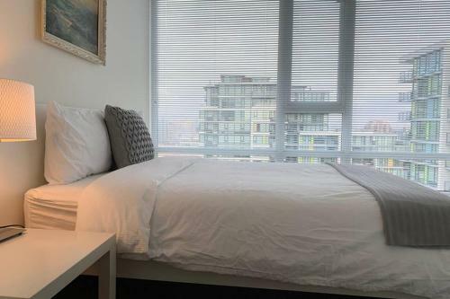Apartamento Richmond Close Skytrain 2br By D&c