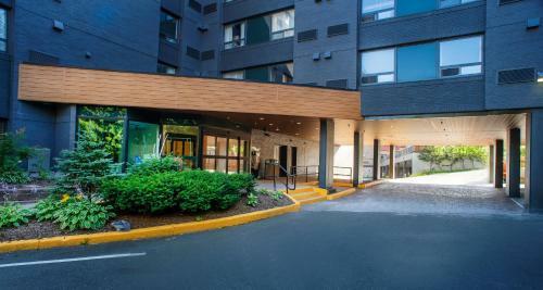 Hotel Doubletree By Hilton St. John's Harbourview