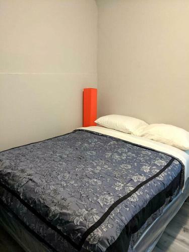 Hostal Toronto Furnished Living Rooms