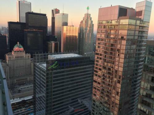 Stylish High Rise Studio With Amazing Views