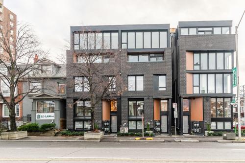 New - 3br Luxury Apartment - Near High Park!