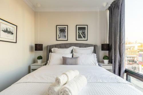 Prime Location - Stunning 2br - Newly Renovated!